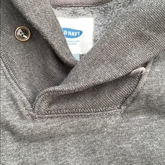 Old Navy fleece lined sweater - Picture 3 of 4